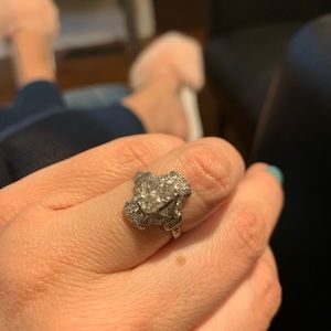 Platinum and diamond vintage Art Deco ring